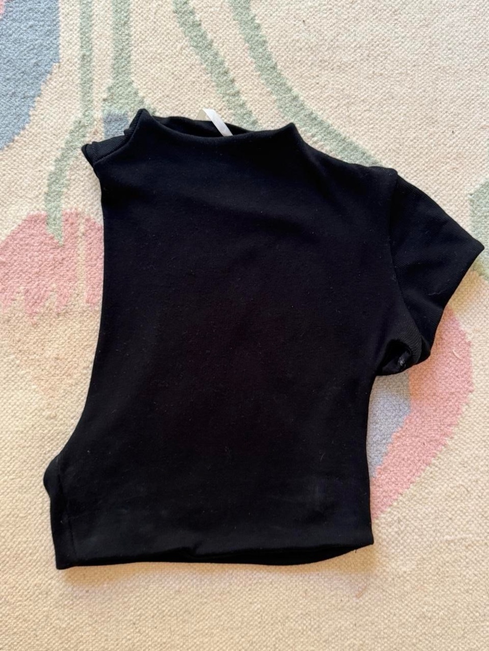 ARE YOU AM I Black Asymmetric One-Shoulder Women’s Top